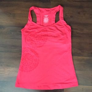 Danskin exercise tank